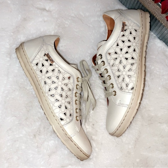 PIKOLINOS Lagos Leather Floral Sneaker - Picture 8 of 10